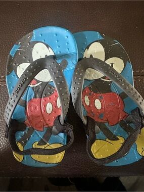 CROCS Kids Blue Red Mickey Mouse Flip Flops